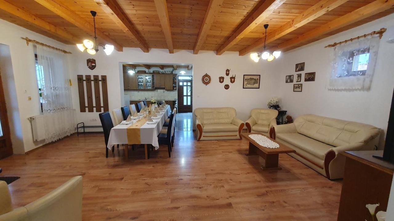 Kékszilva Vendégház Pap Esterno foto