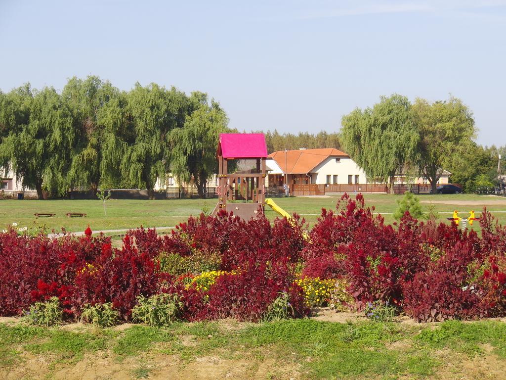 Kékszilva Vendégház Pap Esterno foto